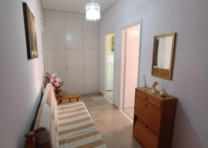 Апартаменты αpartments In The Centre Лоутраки